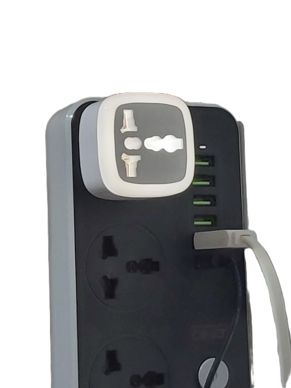 مبدل برق هادرون مدل A10-1 چراغدار | تبدیل ۳ به ۲ یونیورسال با بدنه پلیکربنات