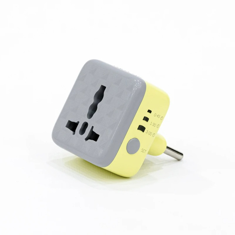 محافظ برق هوشمند تایمردار هادرون مدل P103 با پریز یونیورسال و قطع سریع برق