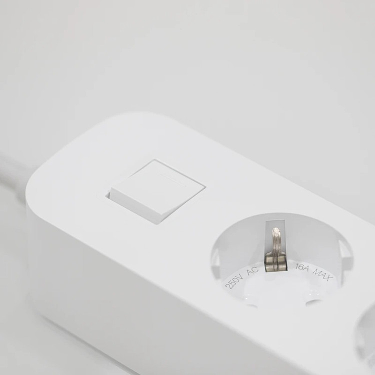 چندراهی برق هادرون مدل P24 | ۴ پریز ارتدار با کابل ۱.۸ متری و بدنه ضد شعله